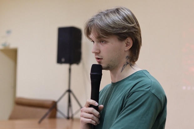 Активисты СНО исторического факультета ЯрГУ Анфиса Масленникова, Александр Акулов и Василий Диморов – участники семинара-практикума по итогам проекта «Живые истории войны»